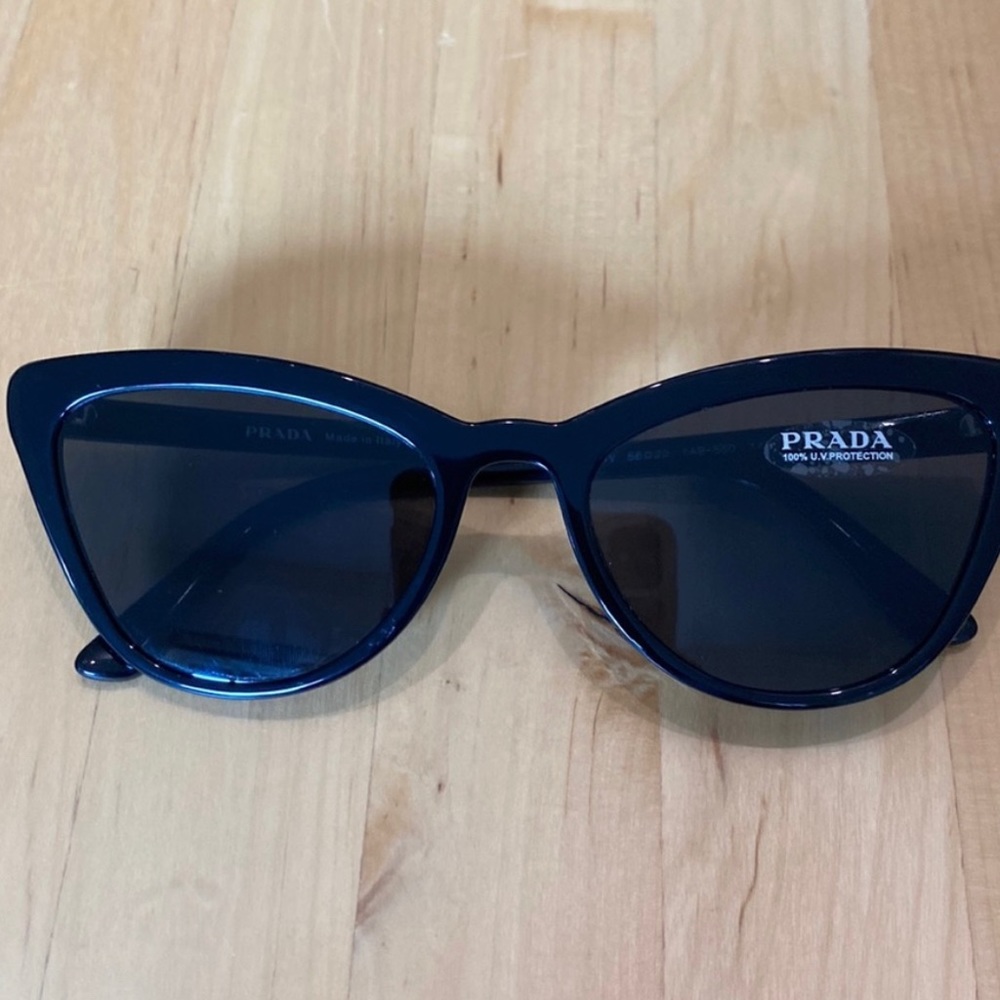 AUTHENTIC PRADA SUNGLASSES